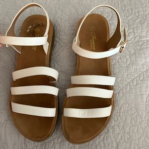 Forever Comfort White Sandals